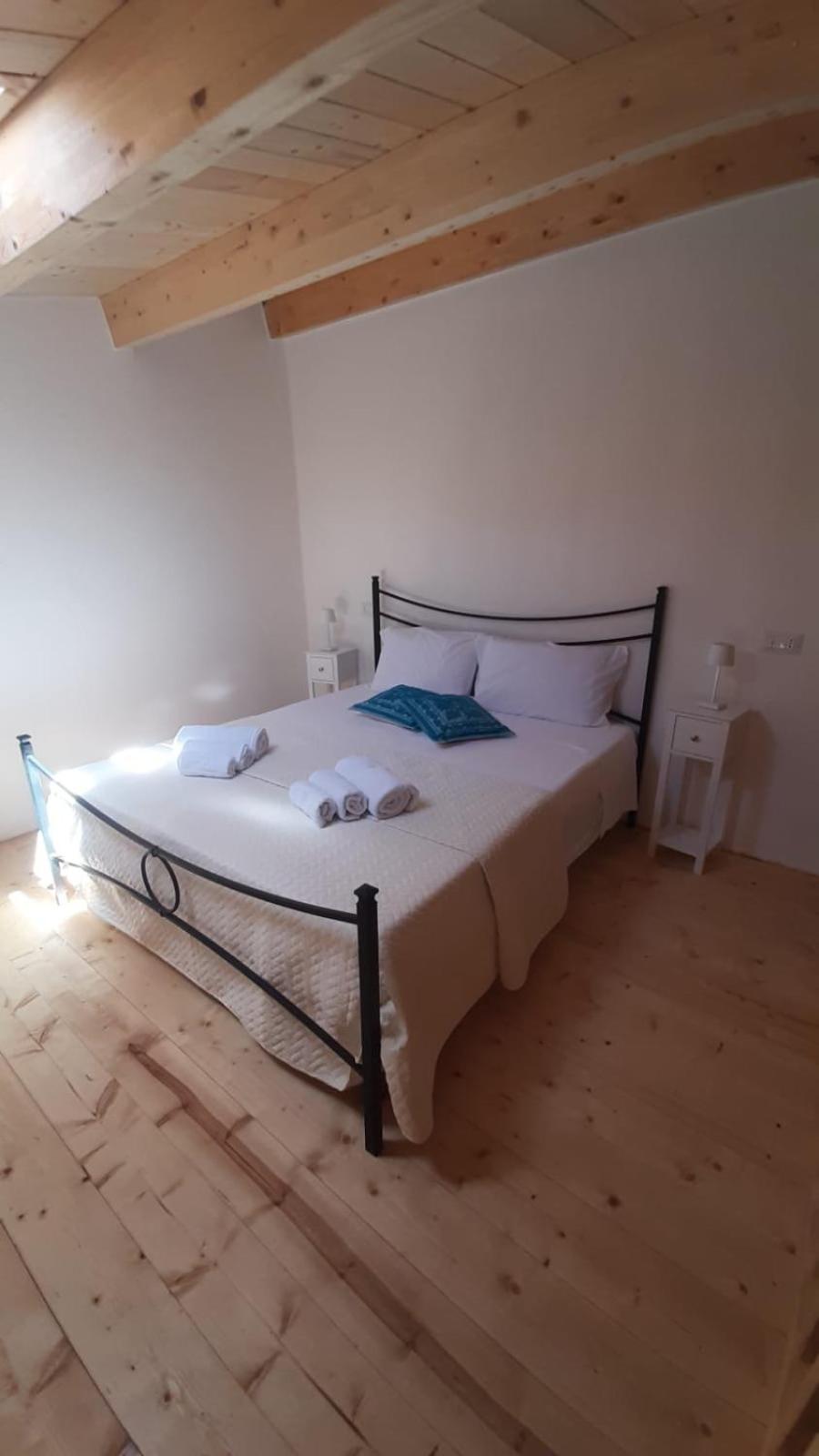 Nice Apt In A Street In Old Town Алгеро Екстериор снимка